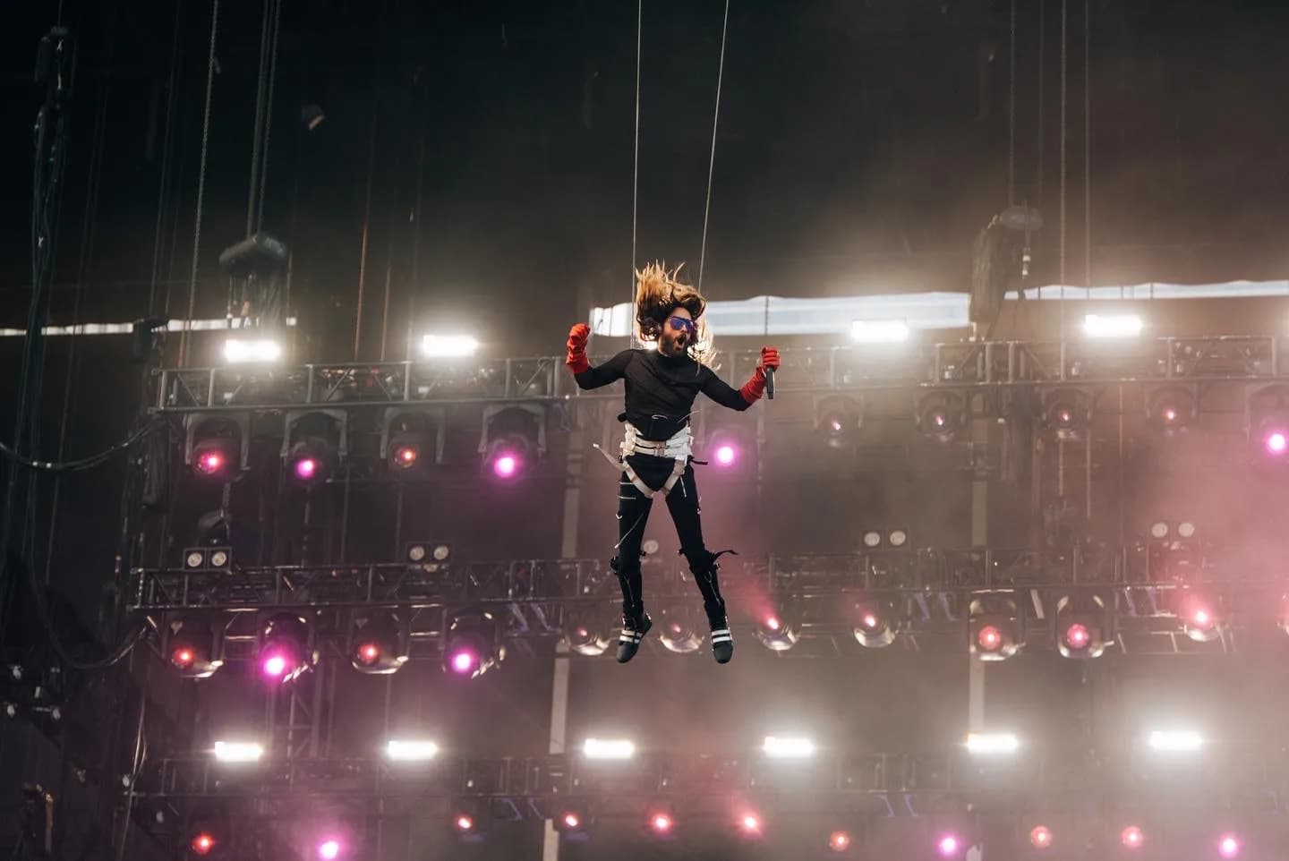 30 Seconds To Mars – Stunt Intro