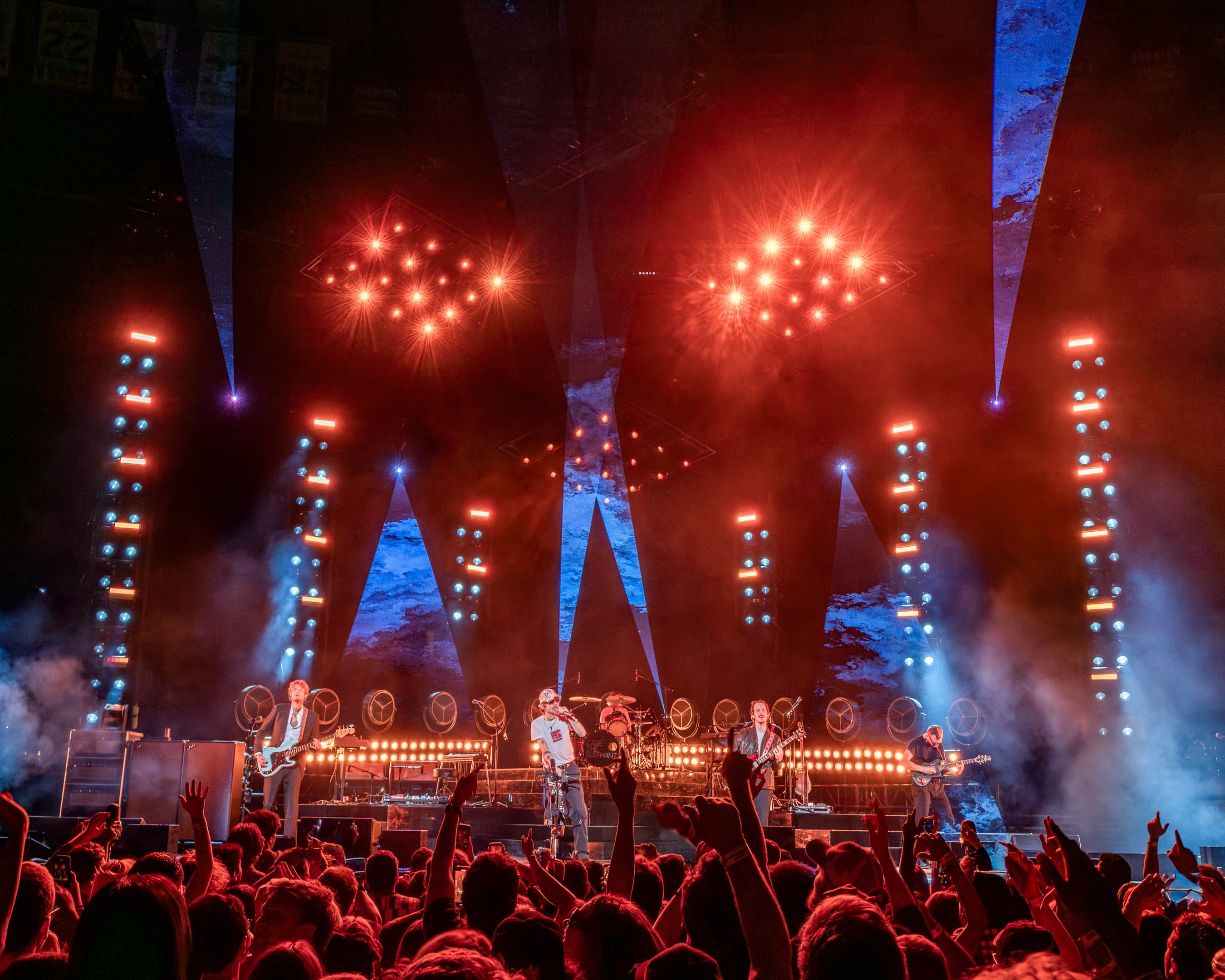 Cage The Elephant – Neon Pill Tour