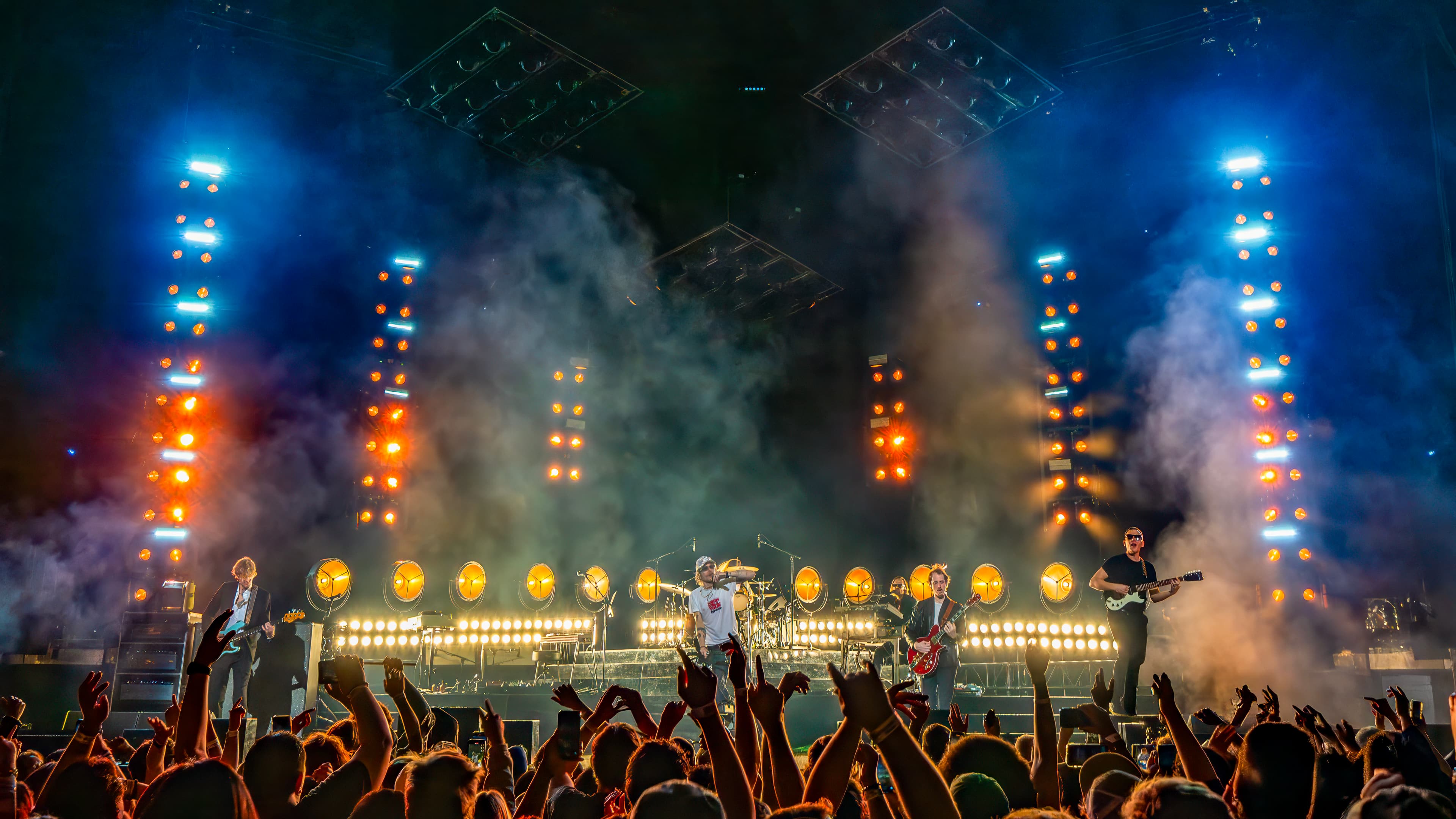 Cage The Elephant – Neon Pill Tour