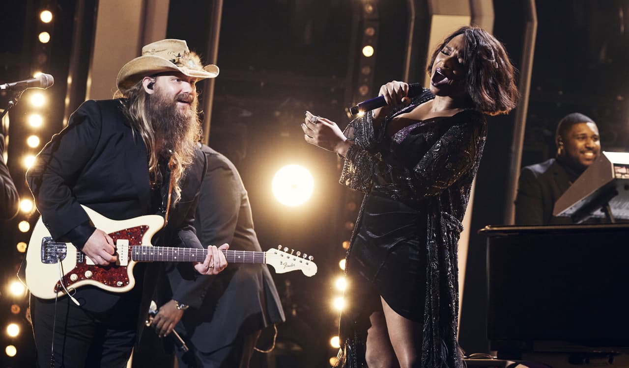 Jennifer Hudson & Chris Stapleton – CMAs